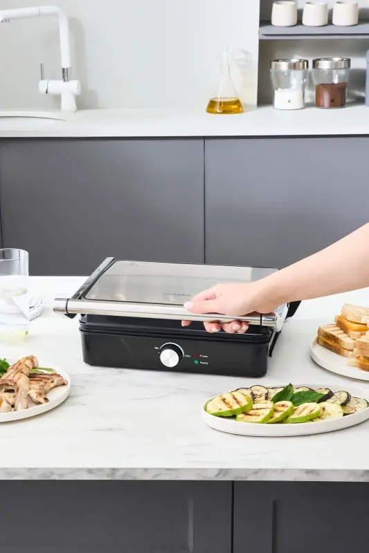 Karaca Inox 2000w Grill and Toaster 4 Slice - 6
