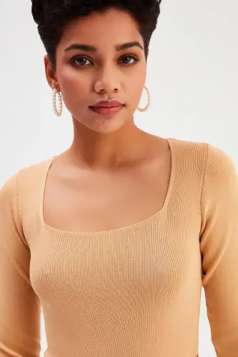 Kare Yaka Triko - Bisküvi-BİSKÜVİ - SATEEN (1)
