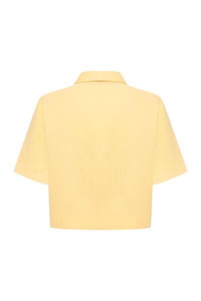 Kashi bilan logotipli ko'ylak - 8