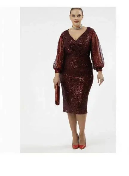 Katta o'lchamli, yenglari popukli, qisqa, tangachali kechki libos Bordo Nd4012 - 1