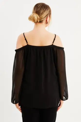 Katta qo'shimcha astarli Karmen yoqasi shifon bluza - 3