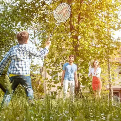 Kawasaki Badminton Set Professional Graphite Badminton Racket Lightweight & high Performance for Sports, Training and Entertainment Including 3 Badminton shuttlecocks & 2 overgrips & Carrying Bag - 1