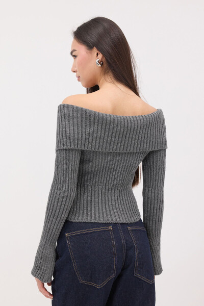 Kayık Yaka Fermuarlı Triko Hırka H1427 - 5