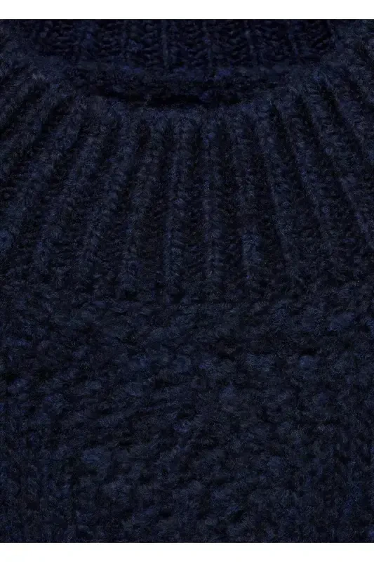 Kazakh ---Navy blue - 7