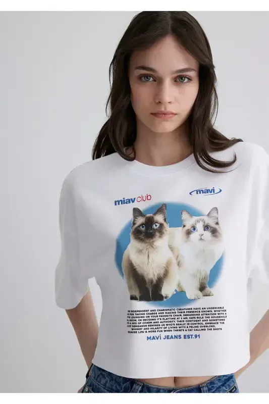 Kedi Baskılı Beyaz Tişört Crop / Kısa Kesim 1613098-620 - MAVI
