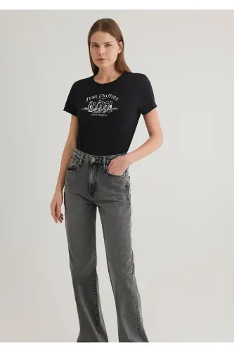 Kedi Baskılı Siyah Tişört Semi Slim Fit / Yarı Dar Kesim 1612940-900-Siyah - 4