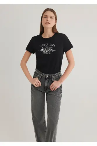 Kedi Baskılı Siyah Tişört Semi Slim Fit / Yarı Dar Kesim 1612940-900-Siyah - 5