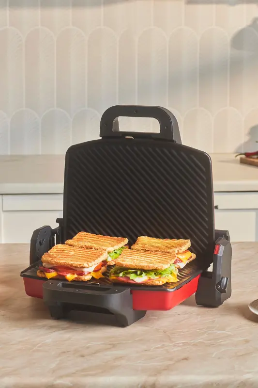Kelajak Essential Toaster Mat Qizil 1800 Vt - 1