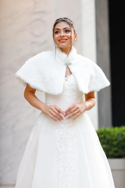 Kelin Etol, Mo'yna, Ko'ylagi, Mo'yna Qisqa Palto Buzilgan Oq - TURKUAZ (1)