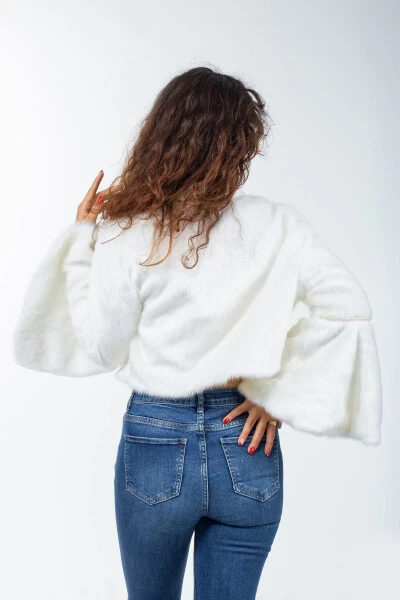 Kelin Libosidagi Mo'yna Bolero - 12