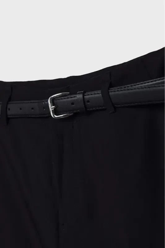 Kemerli ve dökümlü straight fit kumaş pantolon-Siyah - 1