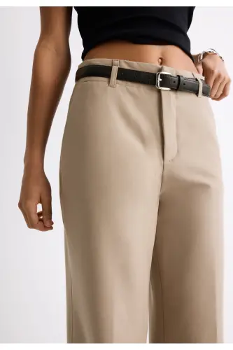 Kemerli ve dökümlü straight fit kumaş pantolon - Kahverengi - 3