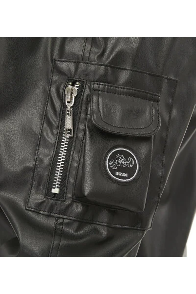 Keng kesimli, mo'yna qoplamasi bo'lgan charm bomber ko'ylagi. - 7