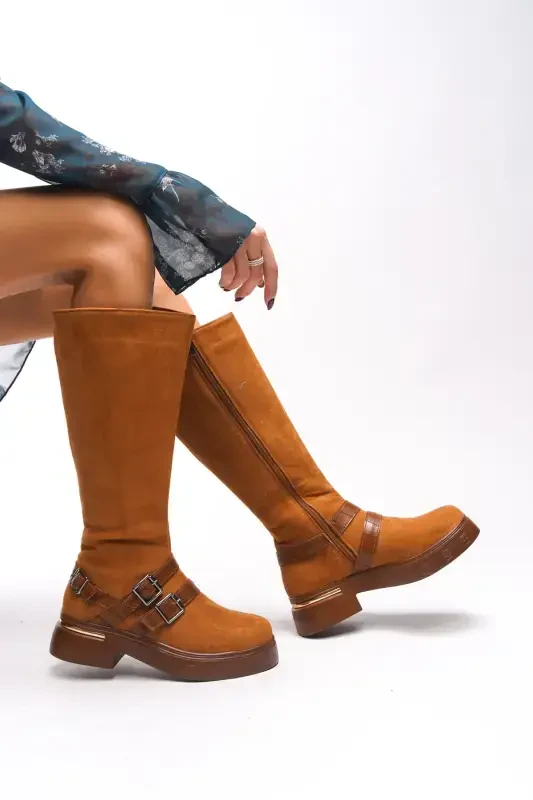 Kerrurth Women's Buckle Detail Boot 00123310 Tan Suede-Tan Suede - 2