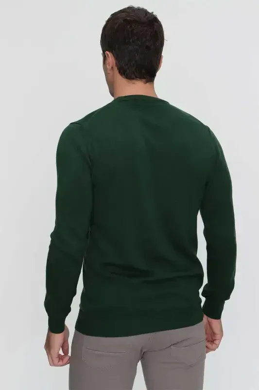 Khaki Basic Dynamic Fit Comfort Fit Crew Neck Knitted Sweater - 7