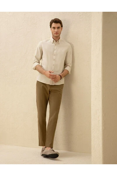 Khaki canvas pants with linen blend. - 3