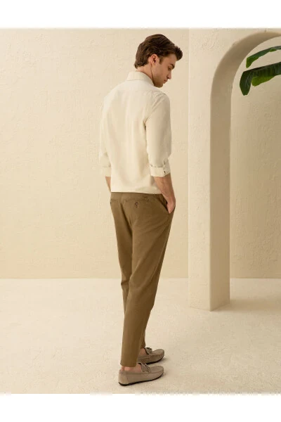 Khaki canvas pants with linen blend. - 4