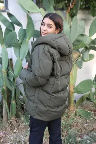 Khaki Color Hooded Front Pocket Oversize Women's Padded Jacket-Khaki - İPLI (1)