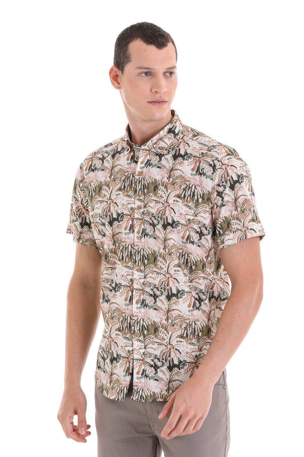 Khaki Comfort Fit Printed Button-Down Collar 100% Cotton - 2