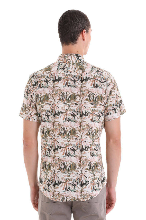 Khaki Comfort Fit Printed Button-Down Collar 100% Cotton - 6