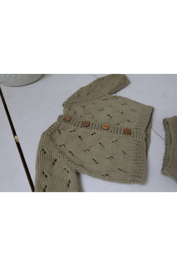 KHAKI ORGANIC BABY SWEATER - 2