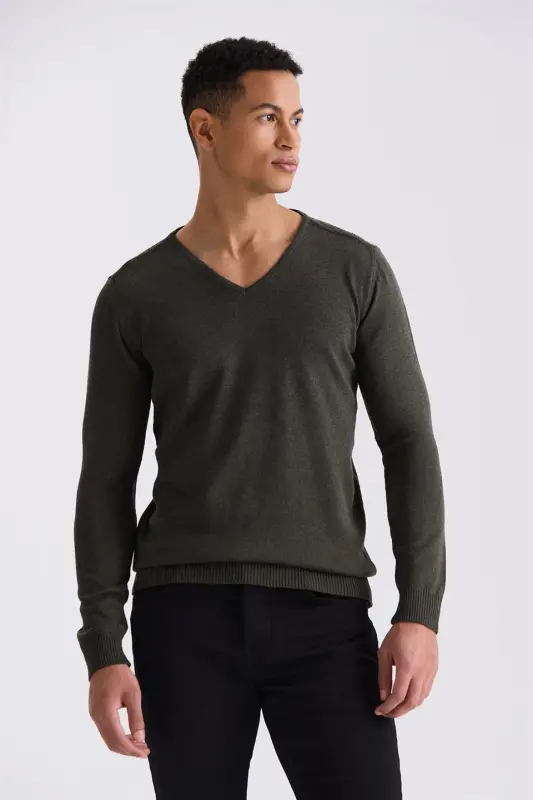 Khaki Slim Fit V-Neck Knit Sweater - JAKAMEN