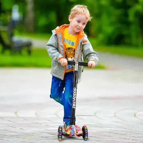 Kids Kick Scooter, 3 Wheeled Scooter for Kids, Child/Toddlers Toy, Adjustable Height, Anti-Slip Deck, Flashing Wheel Lights, for Boys/Girls 3-12 Year Old - MODAZONE (1)