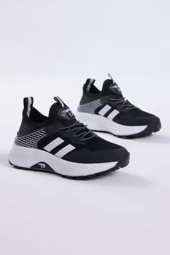 Kids Unisex Black White Comfortable Fit Breathable Fabric Lace-Up Sneaker 