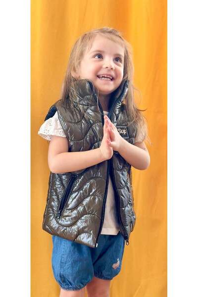 Kids Zippered Puffer Vest - 2