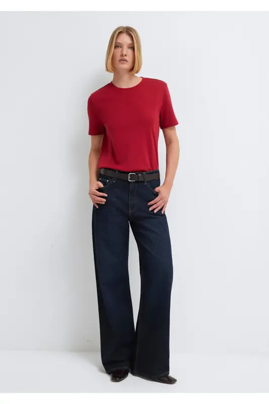 Kırmızı Basic Tişört Semi Slim Fit / Yarı Dar Kesim 1612916-70391-Kırmızı - 1