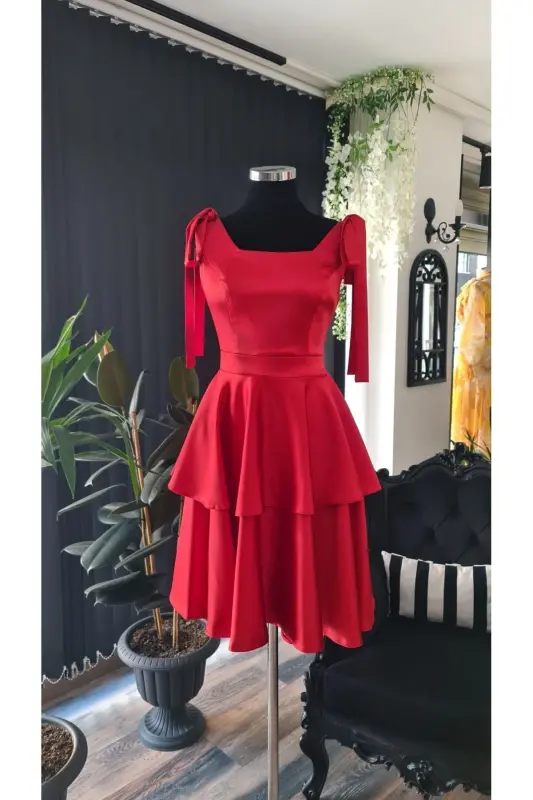 Kırmızı Saten Kare Yaka ,kolsuz,omuzları Fiyonklu Mezuniyet Elbisesi-kırmızı - MAKBULEOFFICIAL