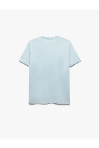 Kısa Kollu Bisiklet Yaka Pamuklu Slim Fit Erkek Basic Tişört - Mavi - KOTON (1)