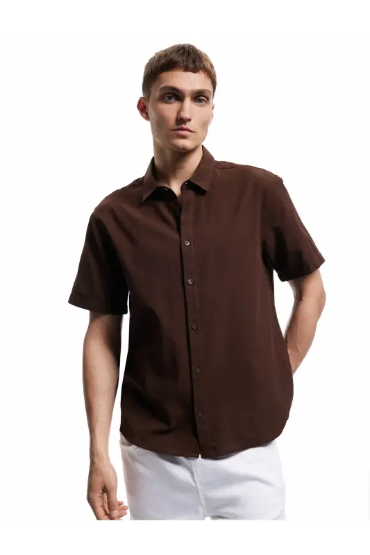 Kısa Kollu Pamuklu Regular Fit Klasik Gömlek-Koyu Kahve - KOTON