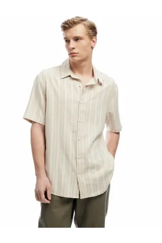 Kısa Kollu Regular Fit Çizgili Keten Karışımlı Gömlek-Ekru Çizgili - KOTON (1)