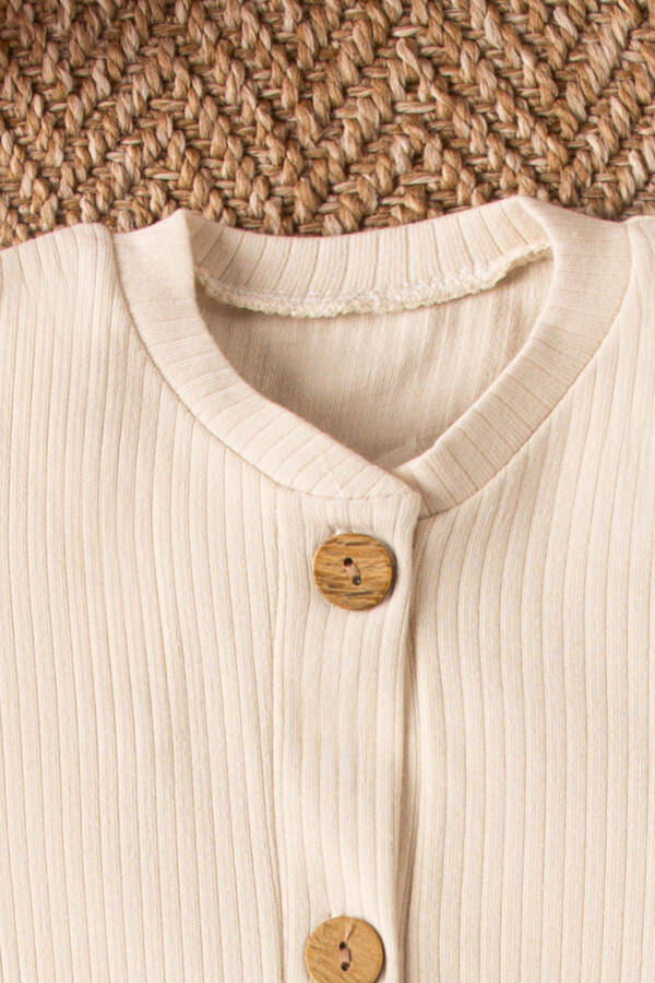 Kısa Kollu Tahta Düğmeli Organik Tulum Bebek Takım-Krem - 7