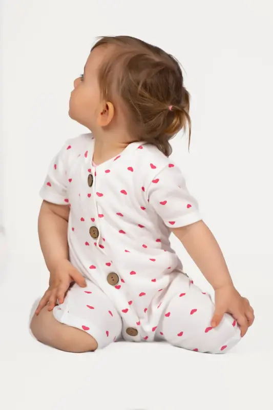 Kısa Kollu Tahta Düğmeli Organik Tulum Bebek Takım - Kalpli - 2