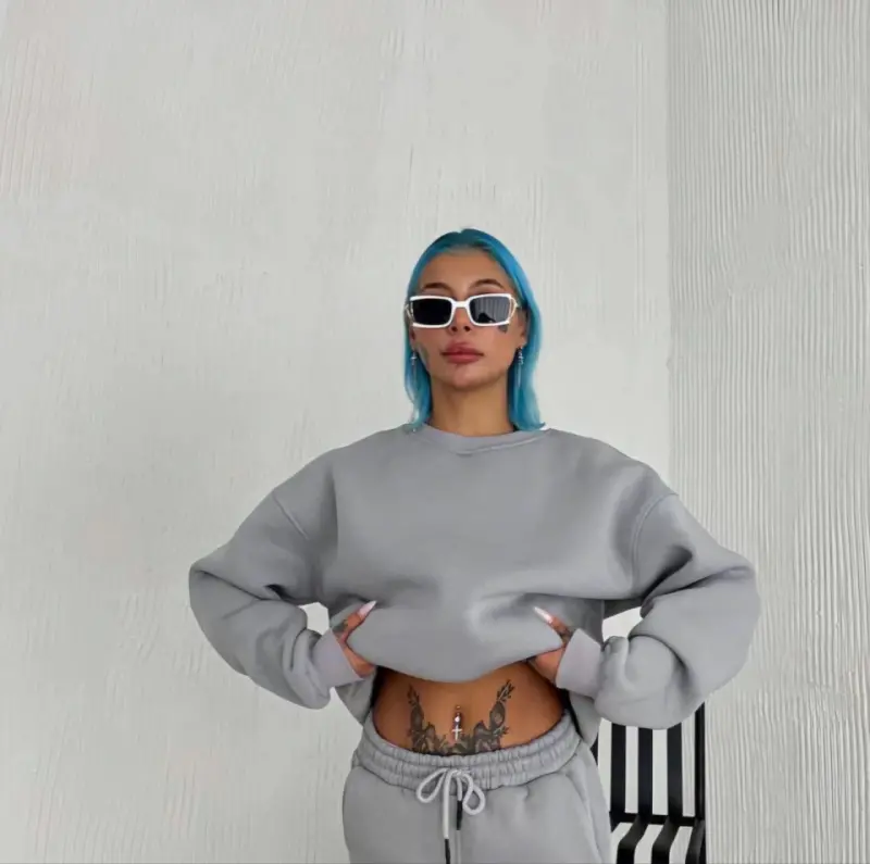Kışlık Bisiklet Yaka Üç İplik Basic SweatShirt - Gri - BÜYÜKBEDENIZ