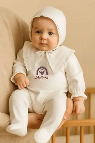 Kız Bebek İsimli Yenidoğan Tulum Eldiven ve Şapkalı Mevlüt Kıyafeti Hastane Çıkışı Bebek Hediyelik-Beyazisimbaskı - MINYTRENDY (1)