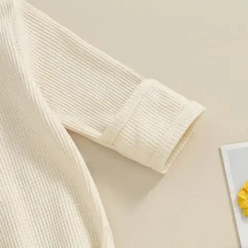 KMBANGI Yangi tug'ilgan chaqaloqlar uchun tugunli ko'ylak va shapka to'plami, uzun yengli tugmachali chaqaloq uxlash kiyimi, qo'lqopli. - 5