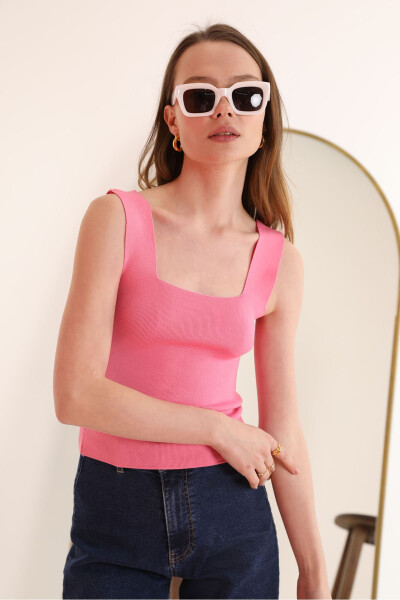 Knit Fabric Square Neck Women's Crop Top - Pink - 6