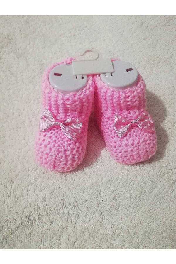 Knit Links Bow Baby Booties - 1