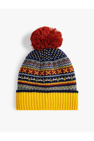 Knitted beanie with patterned, multicolored pompom - 4