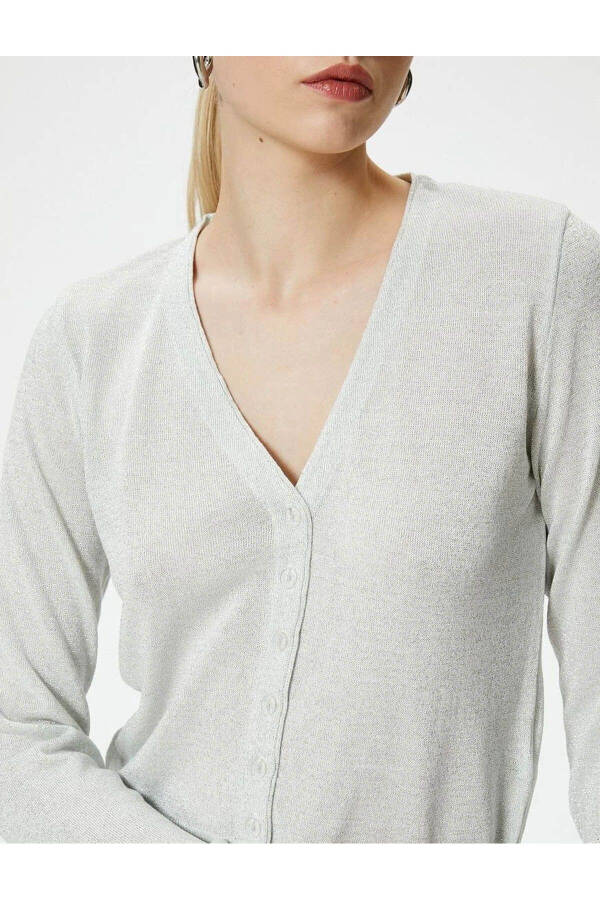 Knitted Cardigan with Sequins V-Neck Buttoned - 17