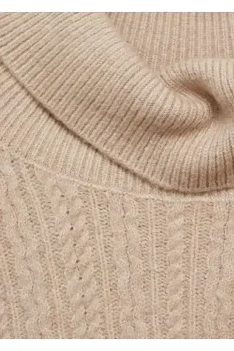 Knitted high neck sweater - 7