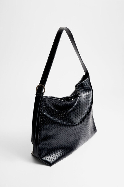 Knitted pattern, faux leather shoulder bag - 9