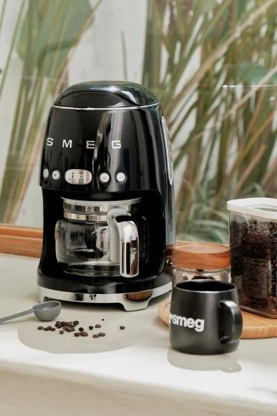 Кофеварка Dcf02bleu с фильтром, стиль 50-х, черный - 8