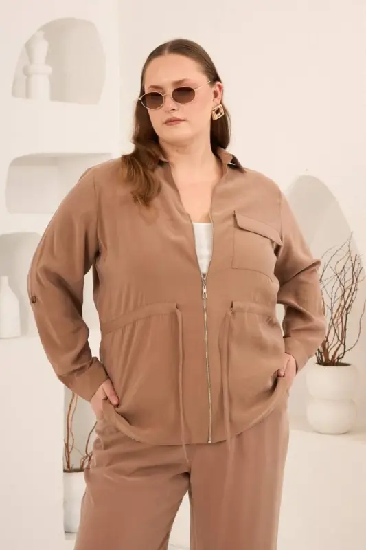 Kolları Piliseli Bel Bağcık Detaylı Kadın Büyük Beden Ceket Camel - 1