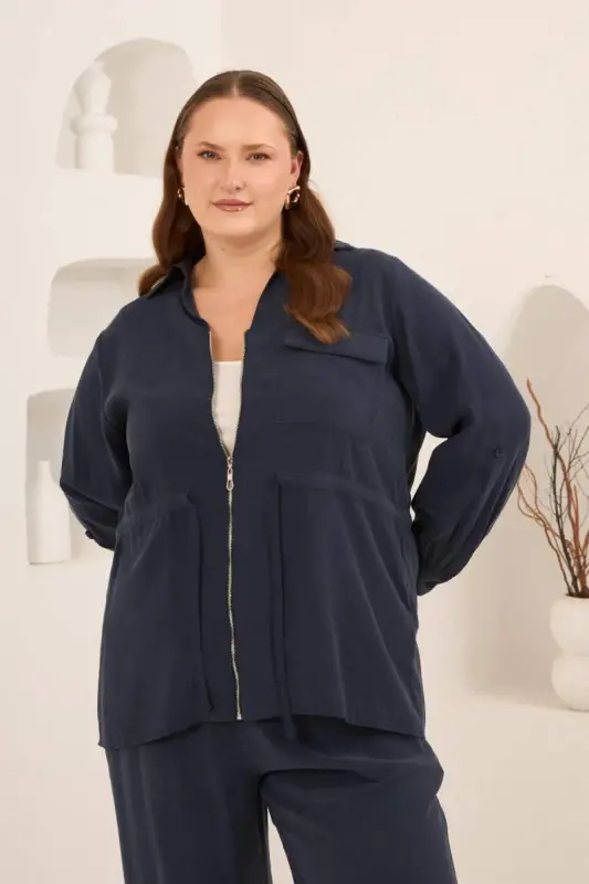 Kolları Piliseli Bel Bağcık Detaylı Kadın Büyük Beden Ceket Lacivert - BÜYÜKBEDENIZ