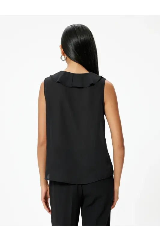 Kolsuz Fırfırlı Şifon Bluz V Yaka-Siyah - 4