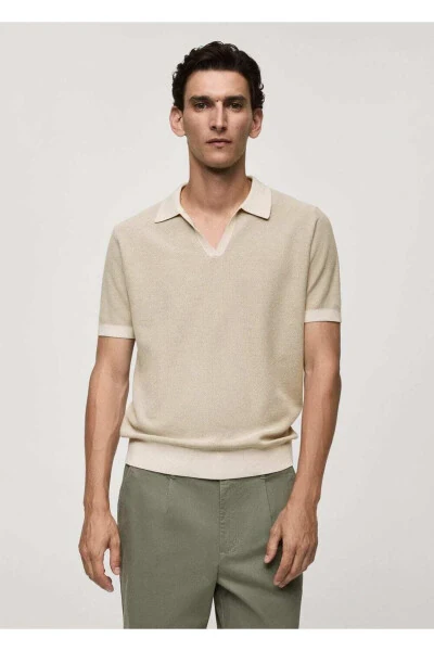 Kontraerli chiziqlar va naqshlari bilan polo futbolka - 3